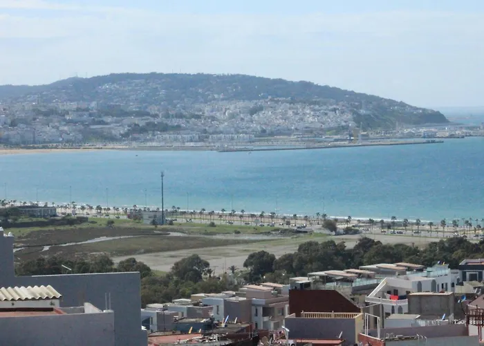 Maison D\'Appartements Vue Mer - Luxe Tangeroi & Confort Europeen